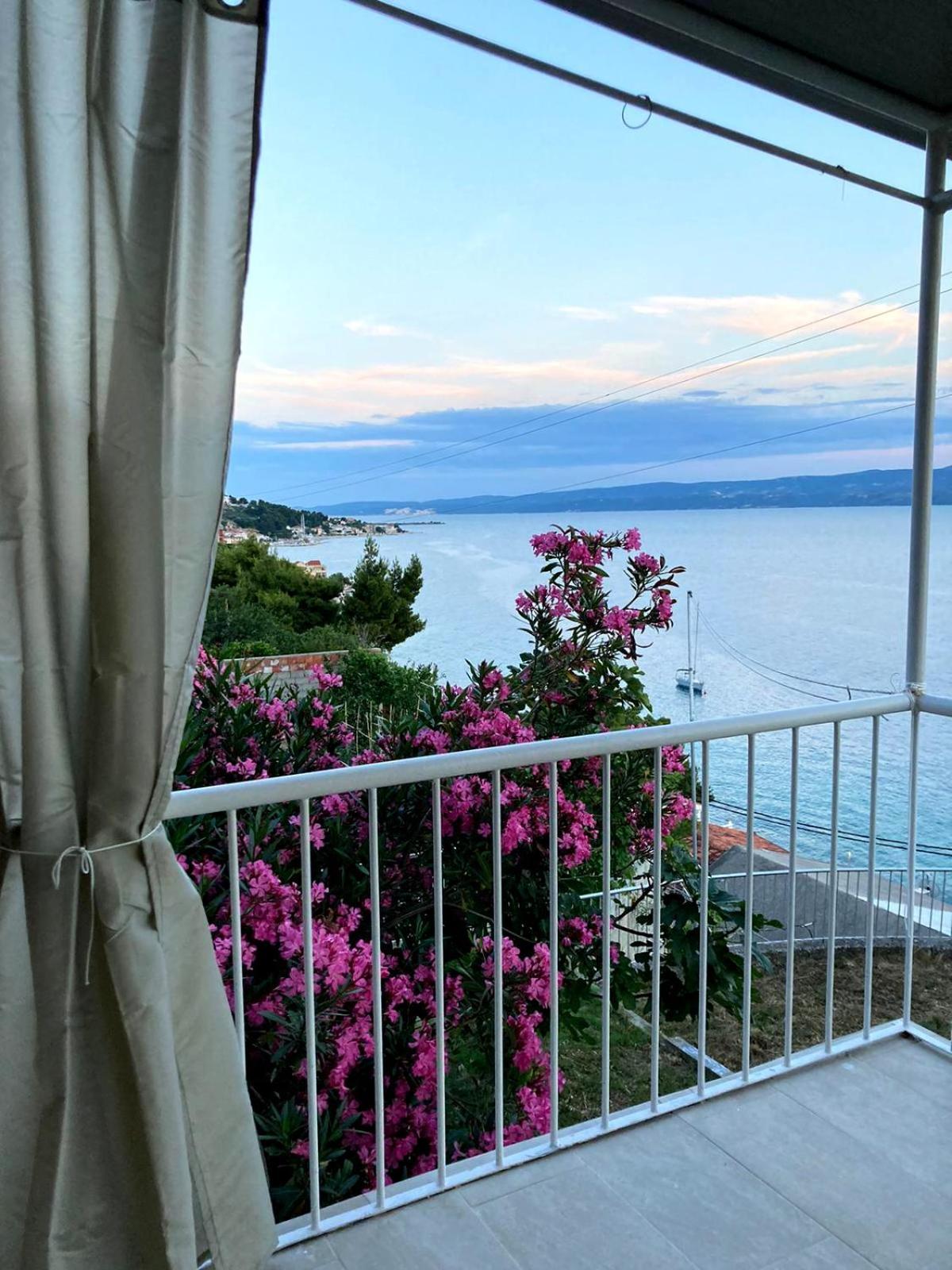 דוגי ראט Apartment Panorama - Amazing Sea View, Newly Renovated מראה חיצוני תמונה